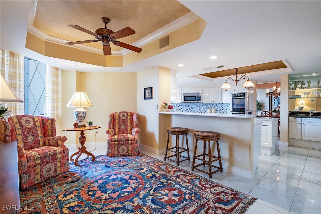 Property Photo: 4021 Gulf Shore Boulevard N 1103 FL 34103