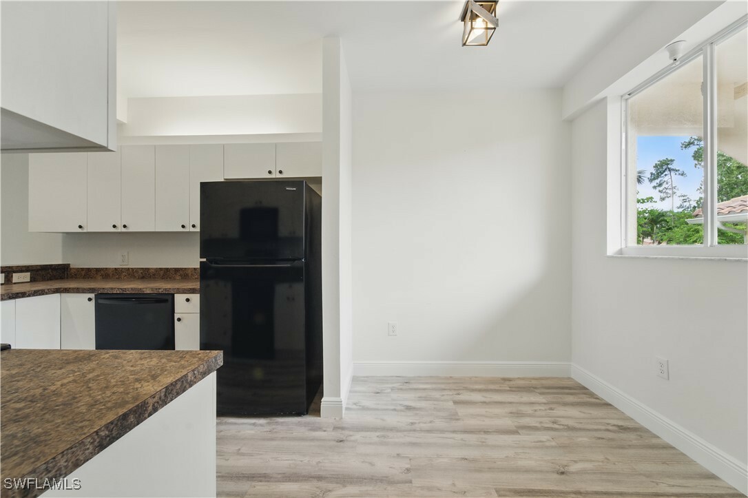 Property Photo: 411 Valerie Way 103 FL 34104