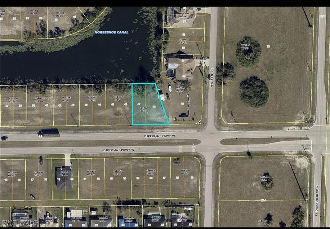 Property Photo: 2437 Diplomat Parkway W FL 33993