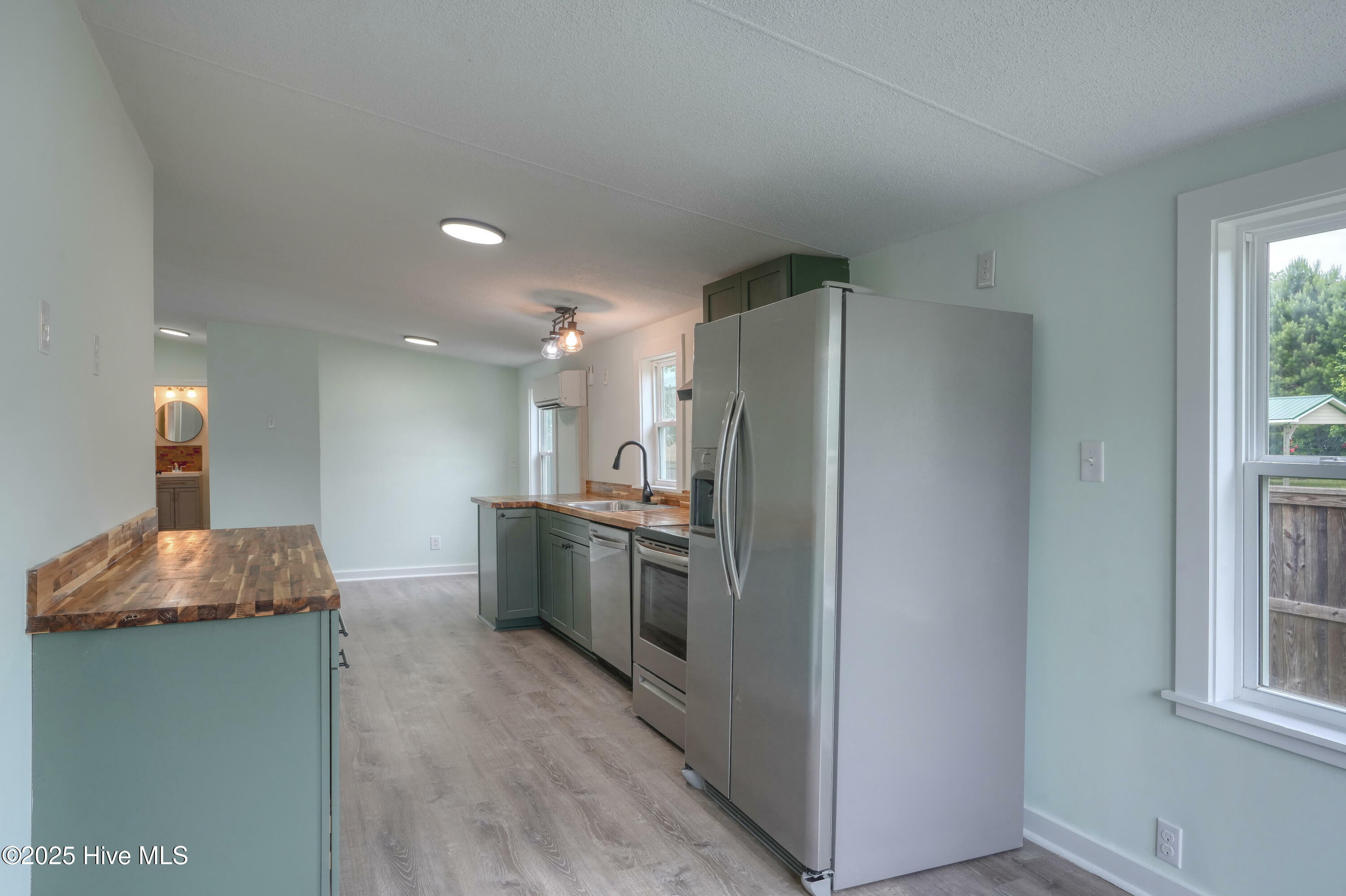 Property Photo: 96 Lea Drive NC 28443