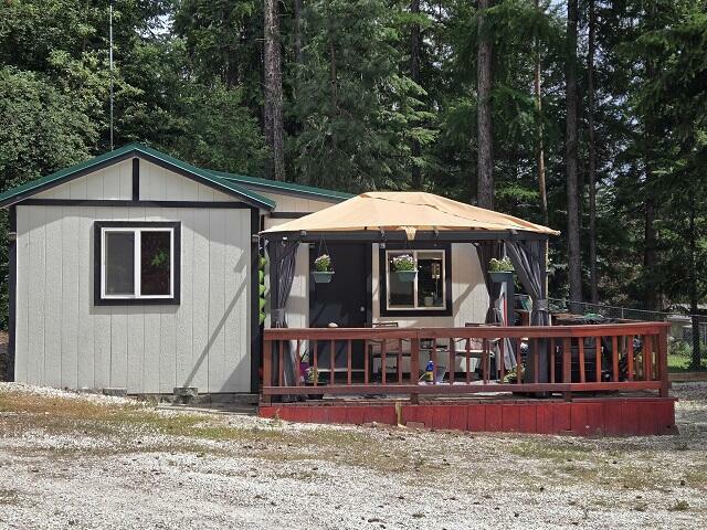 Property Photo: 3354 Porcupine Rd WA 99181