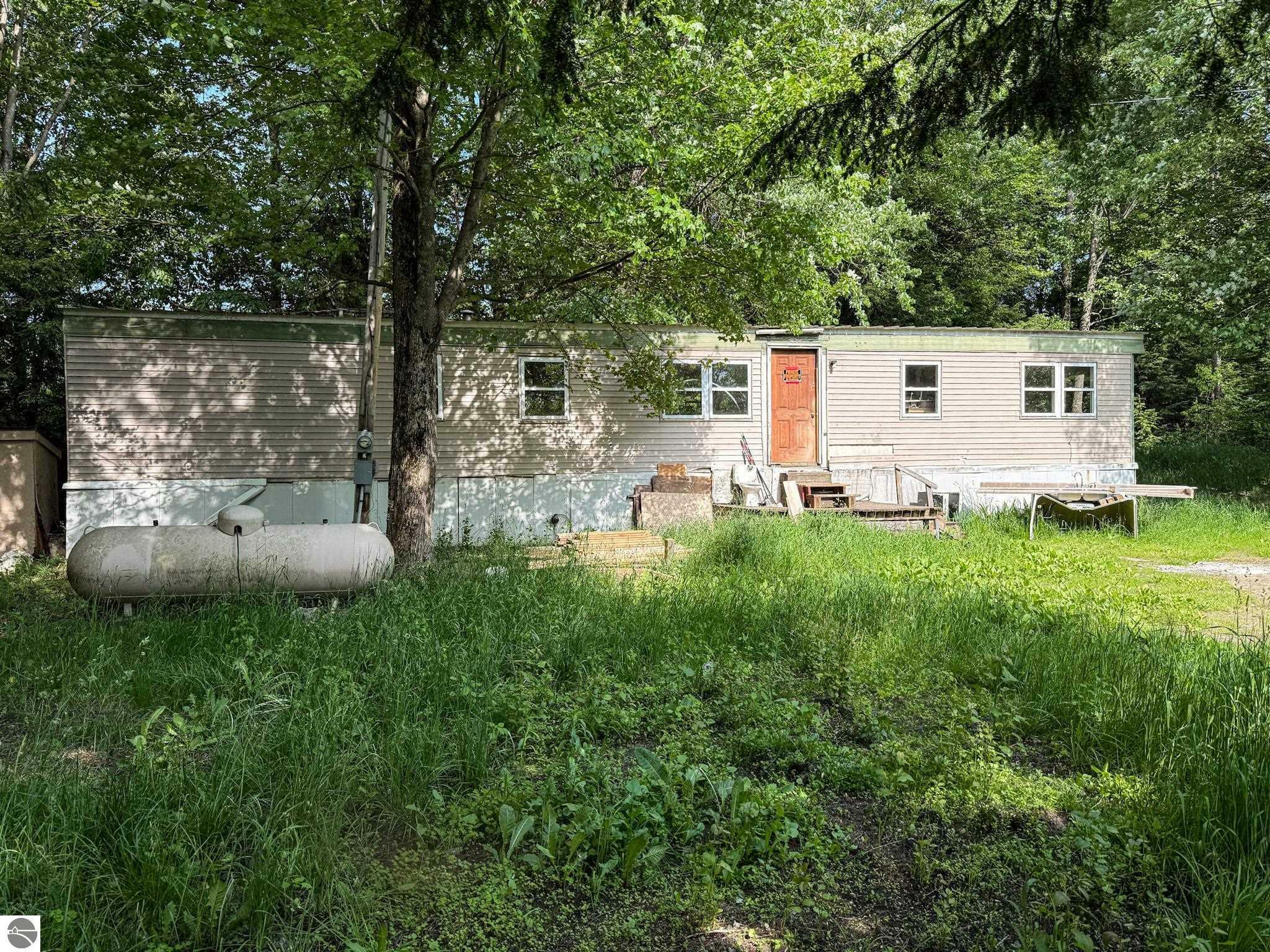 Property Photo: 7671 S 27 Road MI 49601-9373