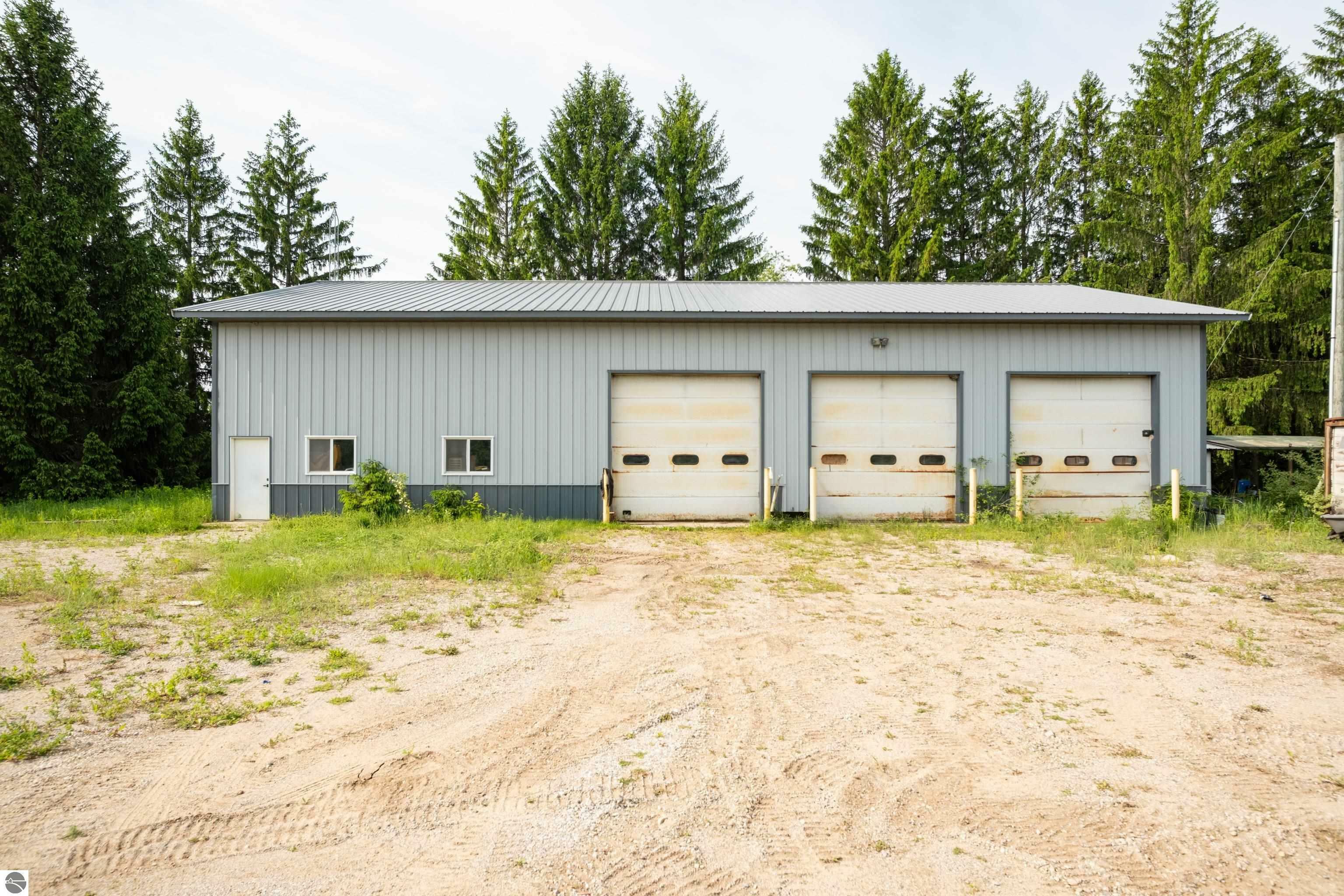 Property Photo: 5578 S M-37 MI 49637