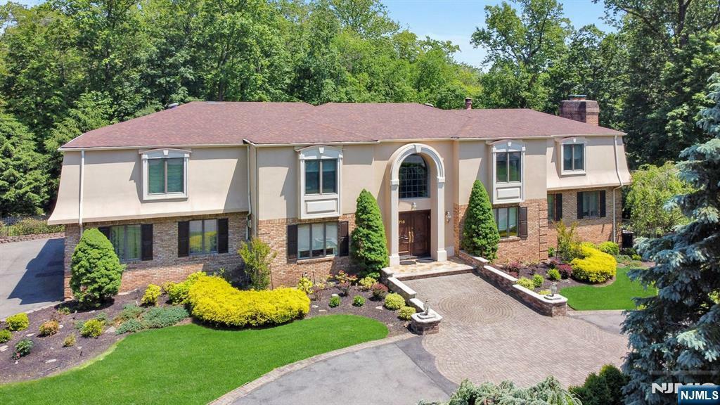 716 Galloping Hill Road  Franklin Lakes NJ 07417 photo