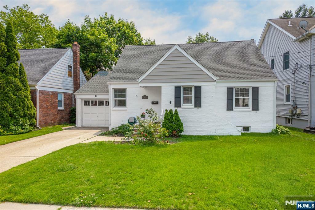 Property Photo: 43 Peek Street NJ 07662