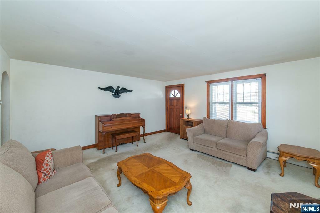Property Photo:  982 Wootton Street  NJ 07005 