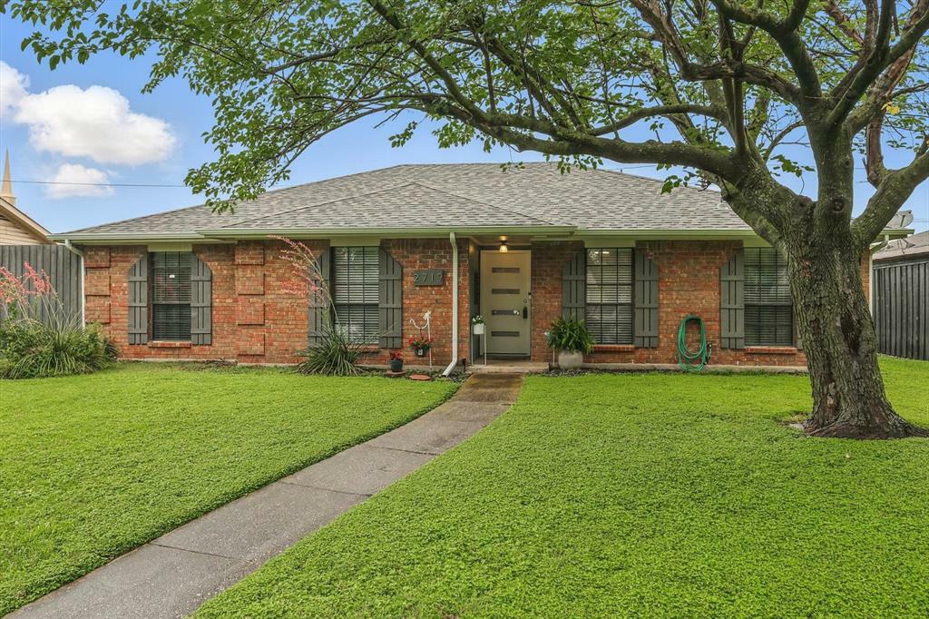 2719 Scottsbluff Drive  Dallas TX 75228 photo