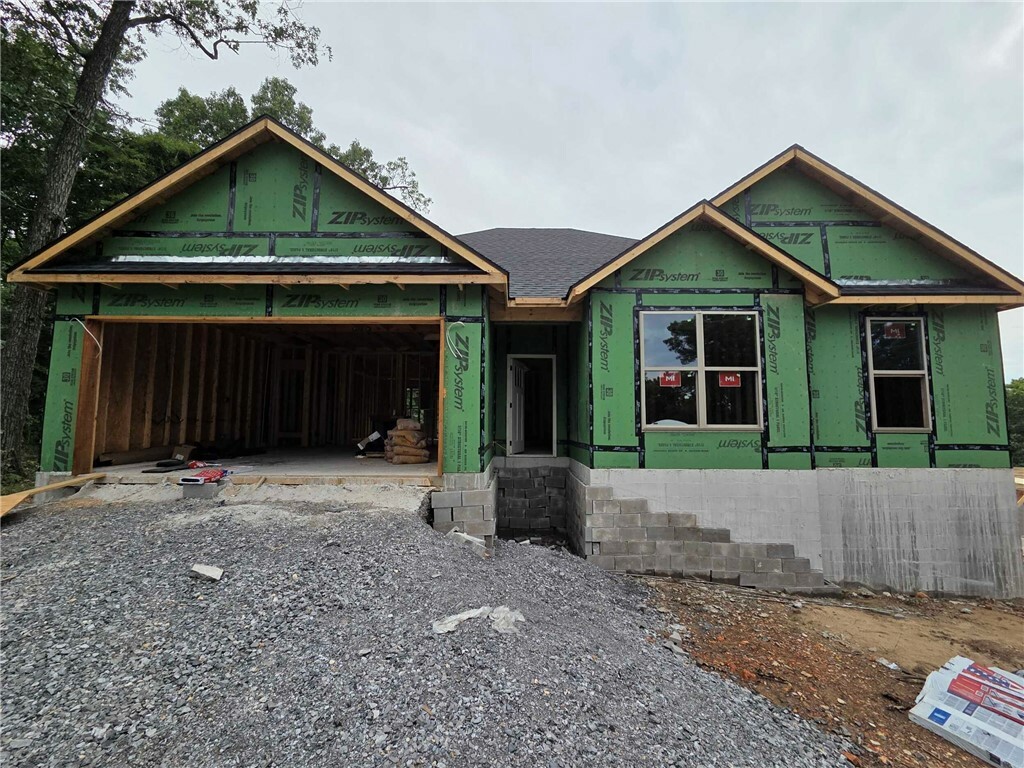 Property Photo: 9 Sheidaig Lane AR 72715