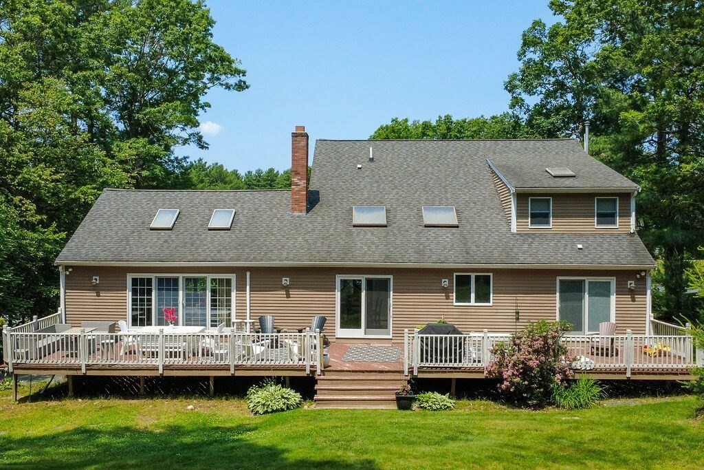 Property Photo:  19 Echo Hills Dr  MA 02048 