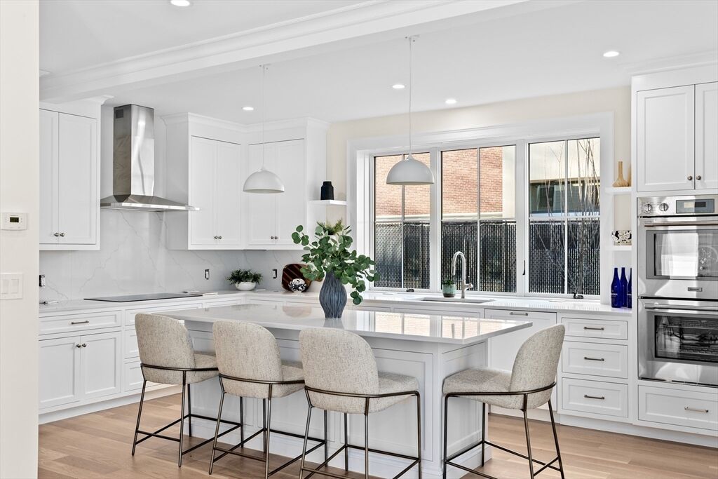 Property Photo: 32 Kingsbury St 1 MA 02481