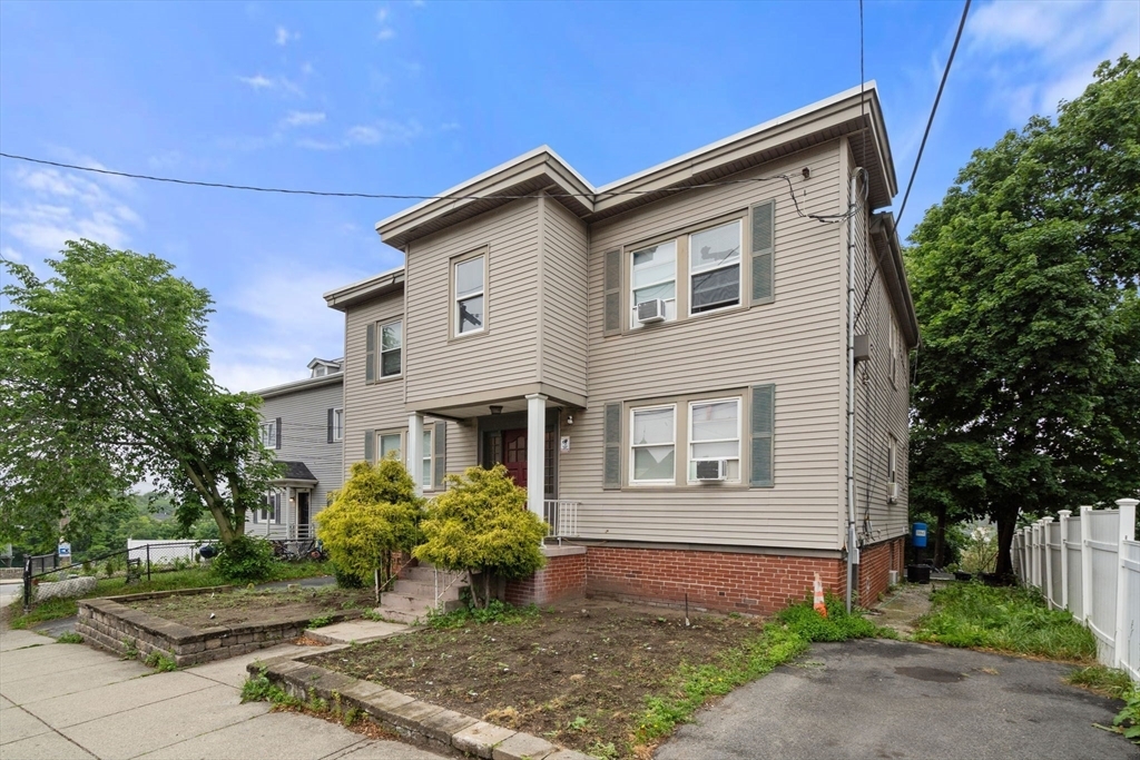 Property Photo: 4 Warren Ave MA 02150