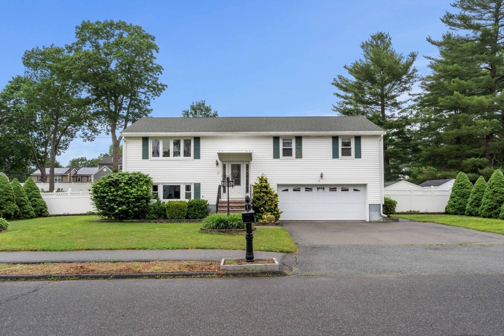Property Photo: 17 Nolte Rd MA 01821