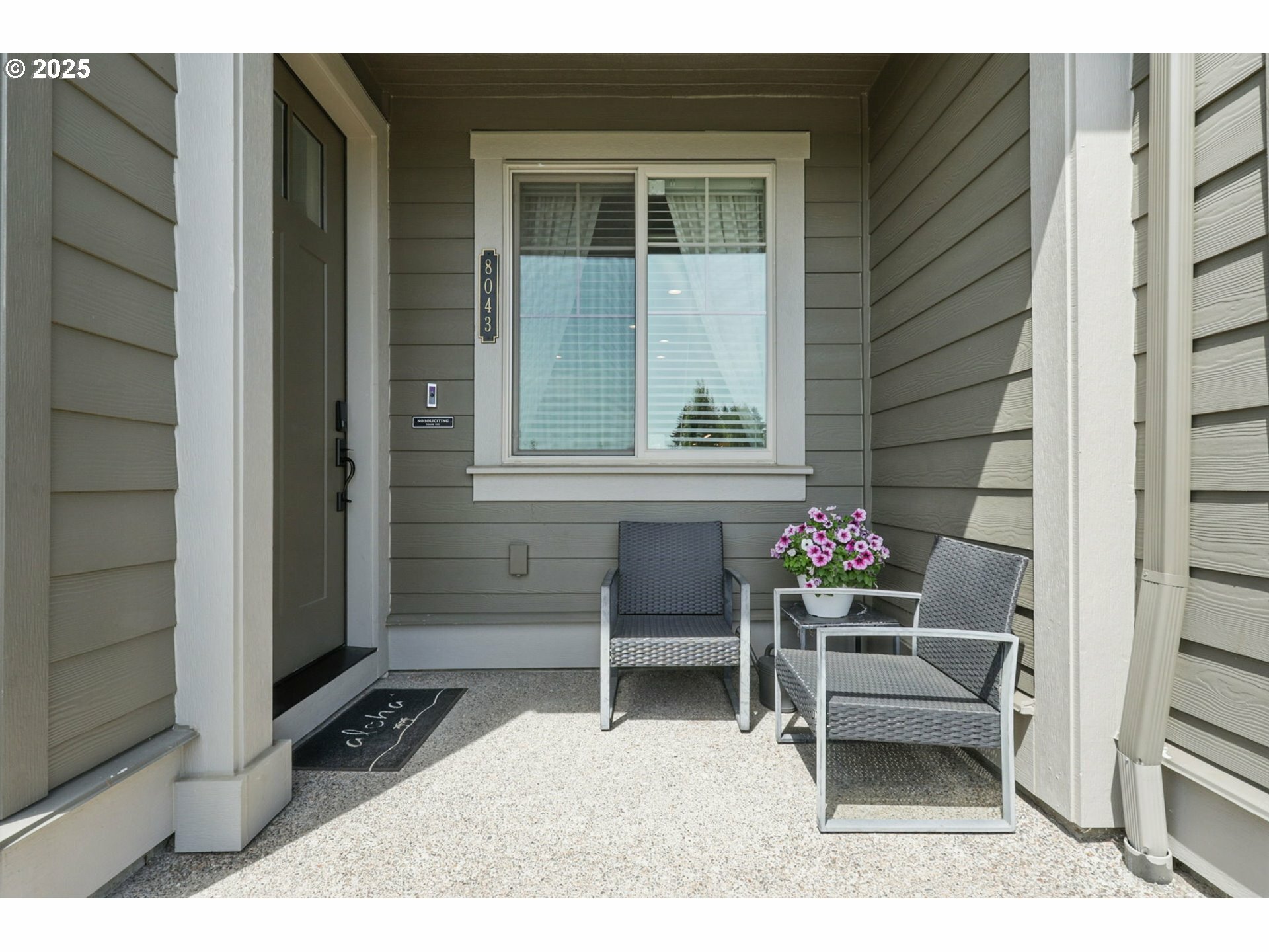 Property Photo: 8043 SE Vermont St OR 97123