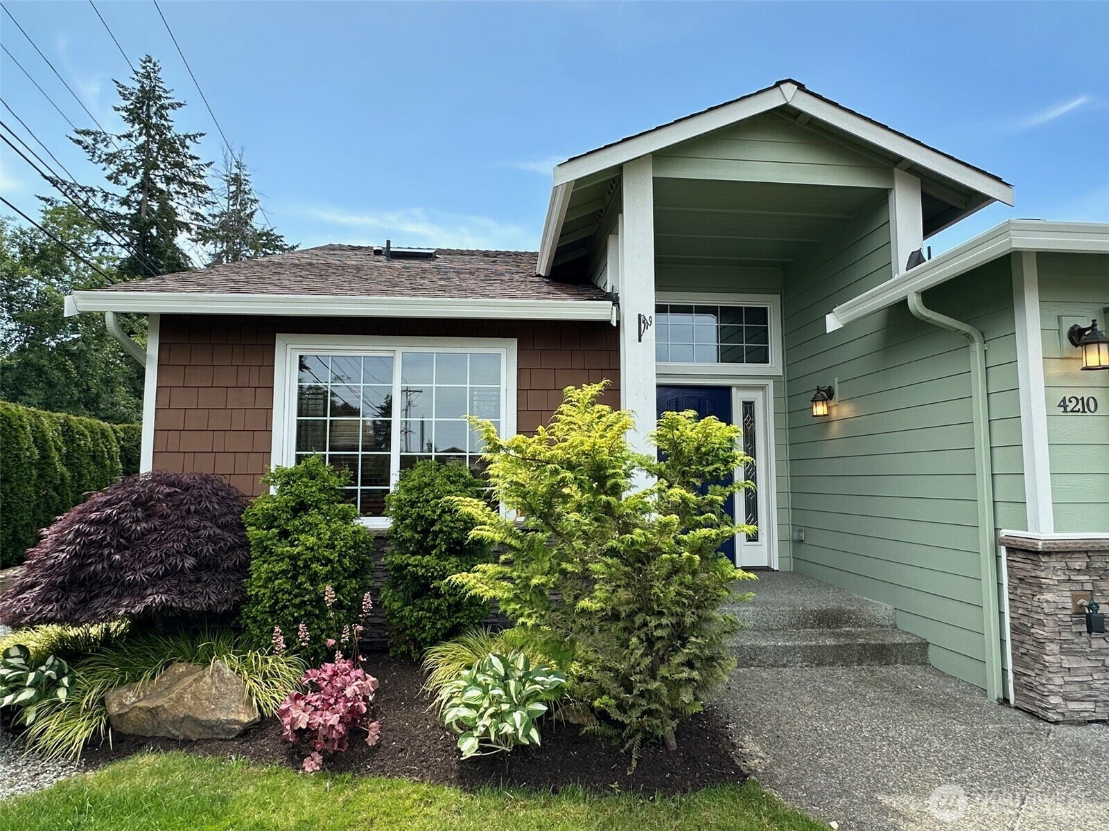 Property Photo: 4210 157th Place SE WA 98012
