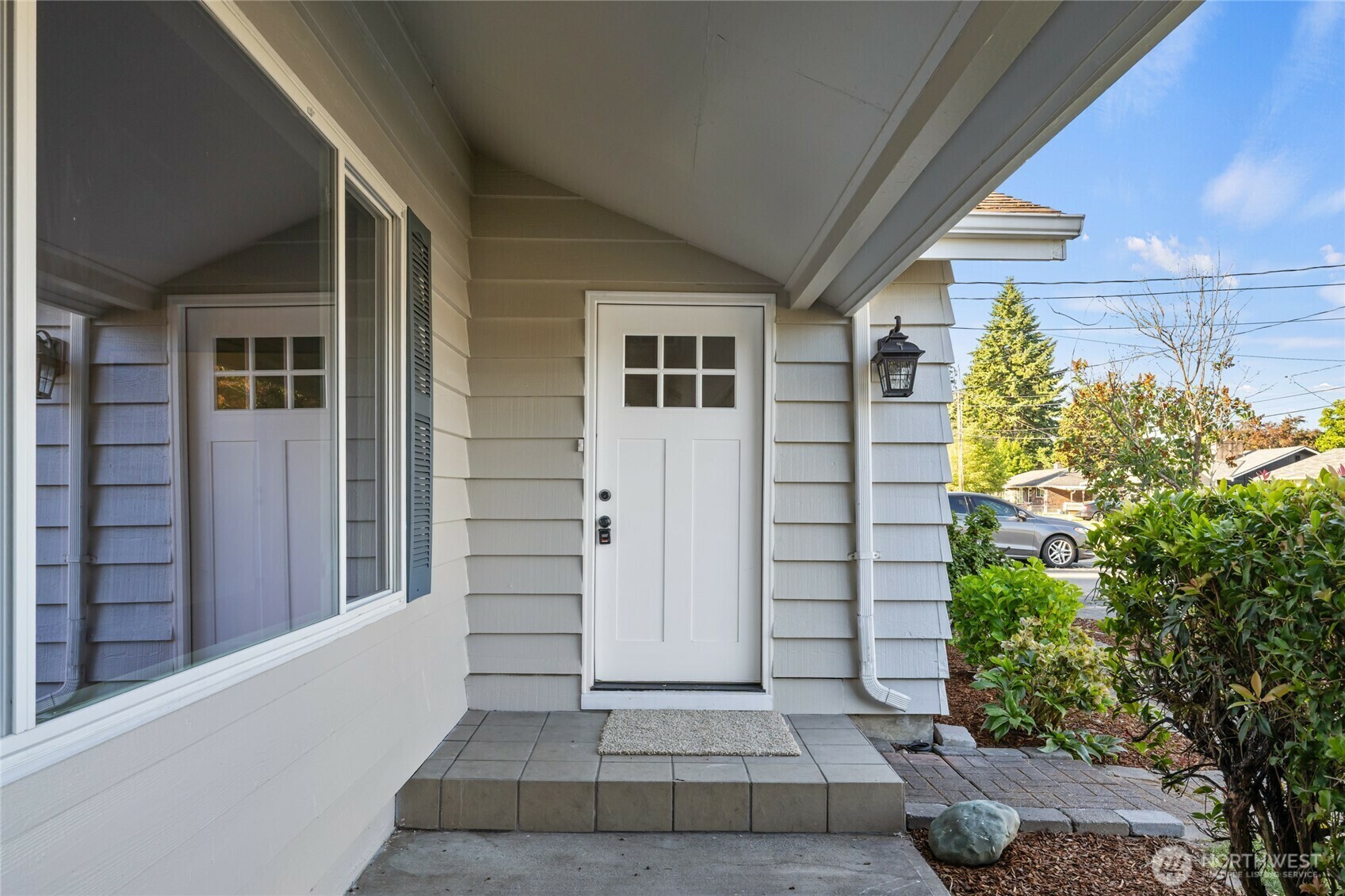 Property Photo: 1003 9th Street NW WA 98371