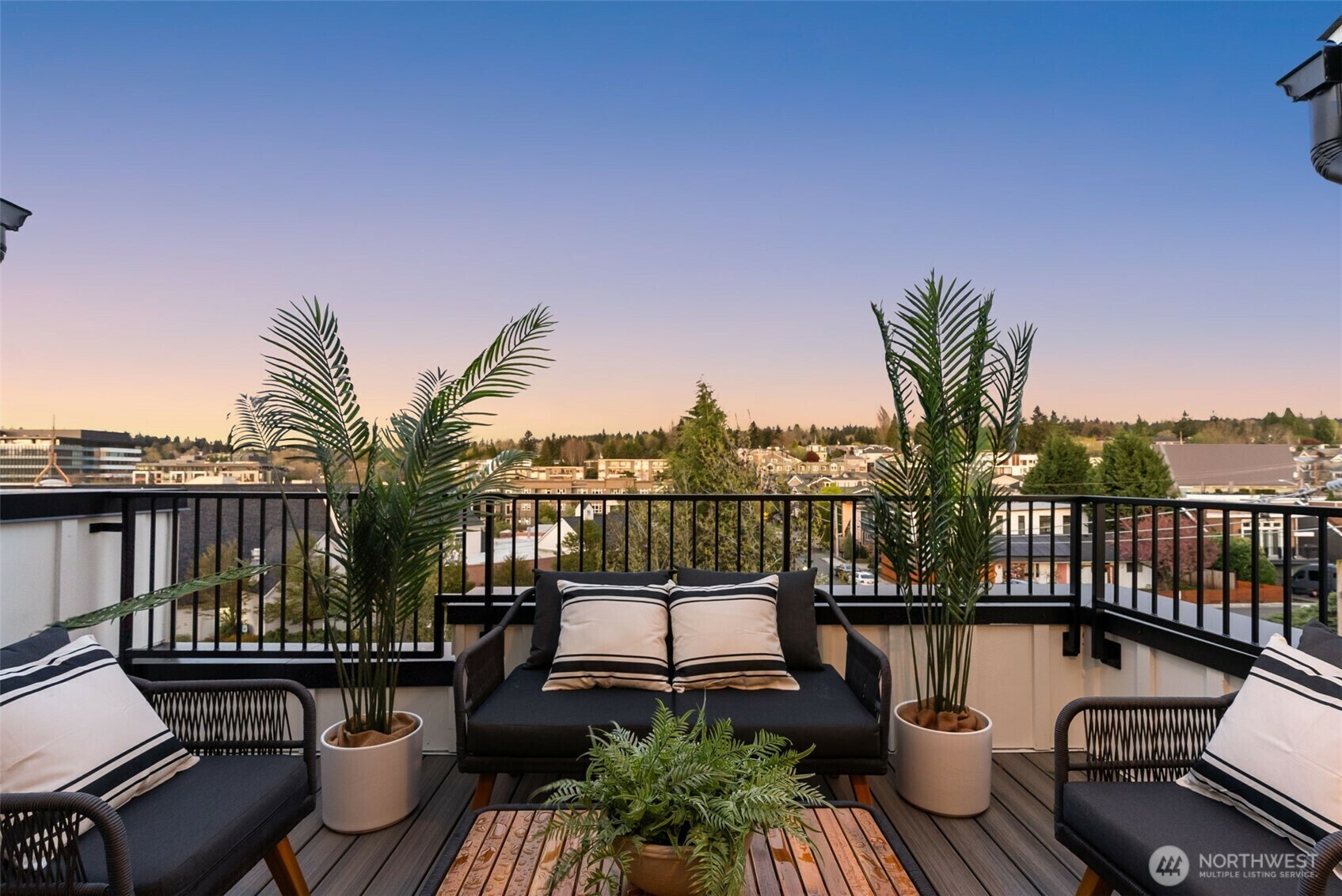 Property Photo: 112 F 2nd Street S WA 98033