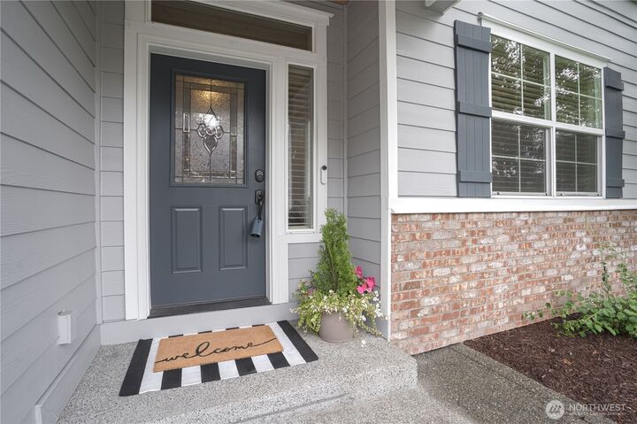 Property Photo: 14113 Parkview Drive E WA 98391