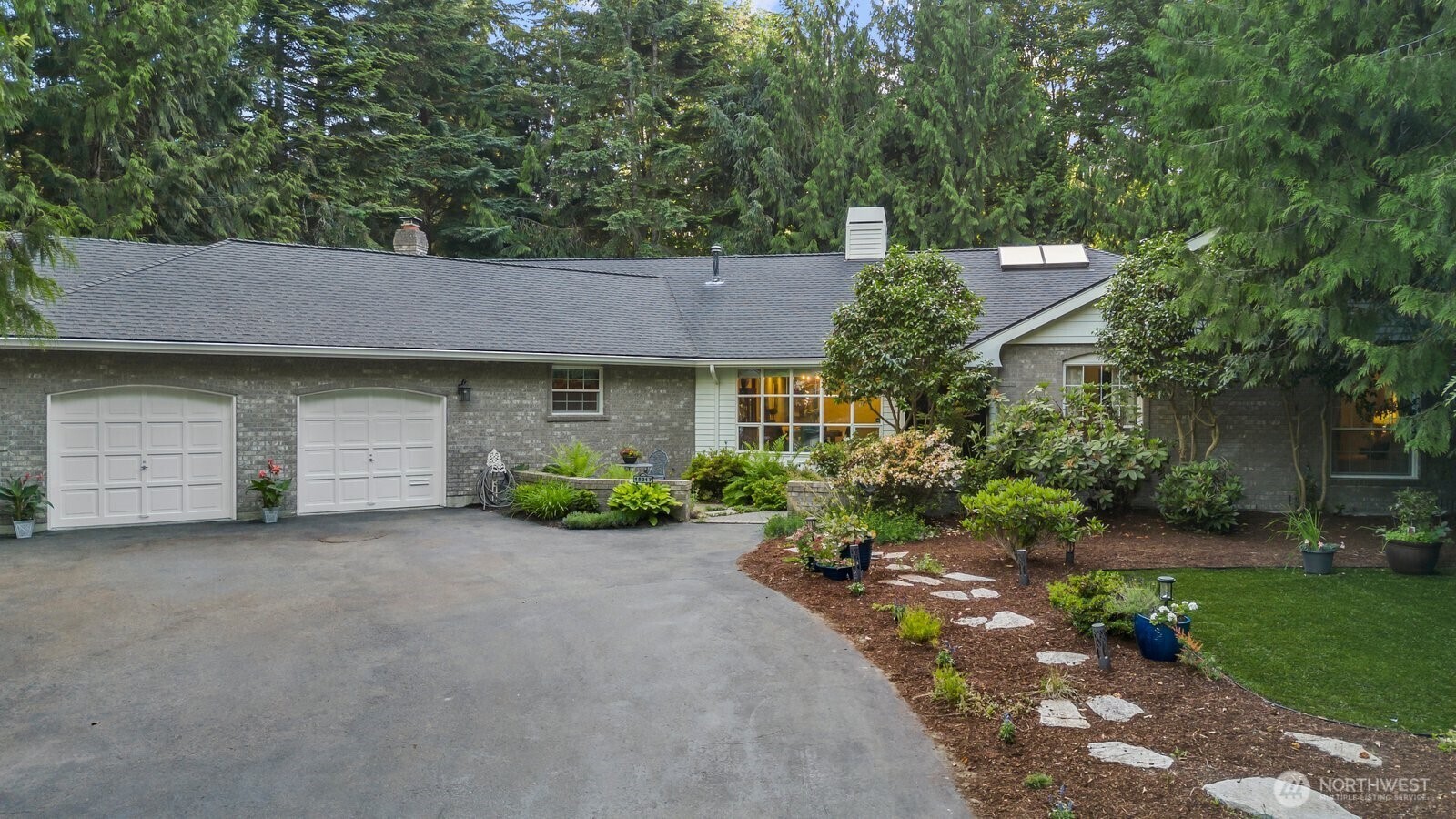 Property Photo: 15317 179th Avenue NE WA 98072