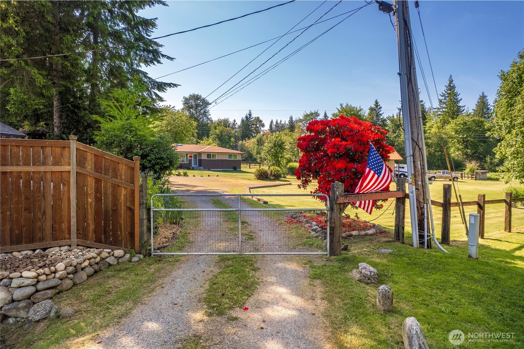 Property Photo: 21051 188th Avenue SE WA 98058