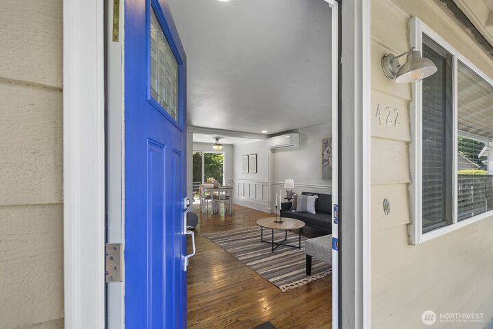 Property Photo:  422  210th Street SW  WA 98036 