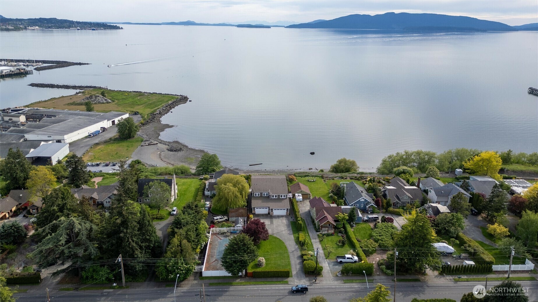 Property Photo: 3045 Eldridge Avenue A WA 98225