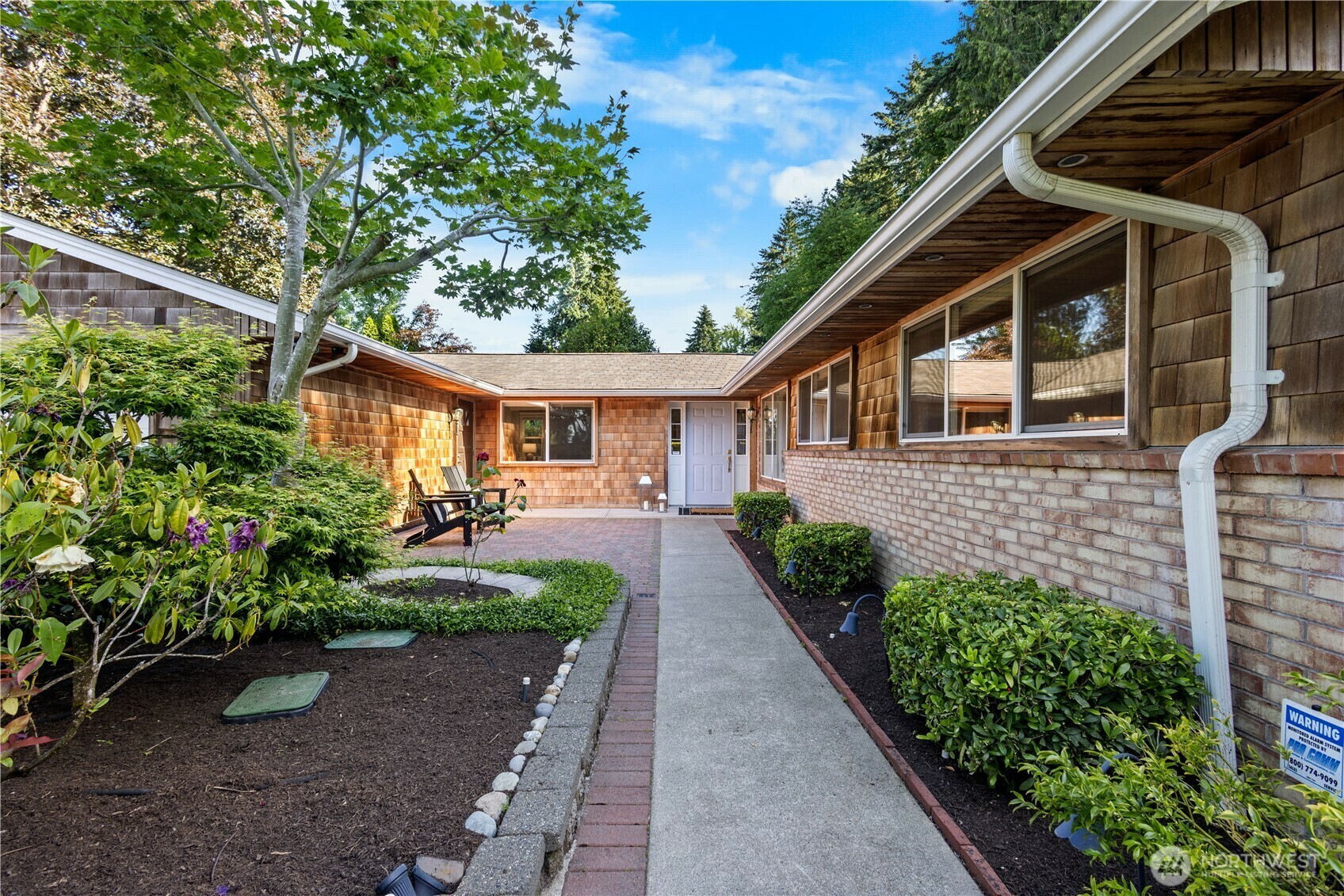 Property Photo: 7979 NE 28th Street WA 98039
