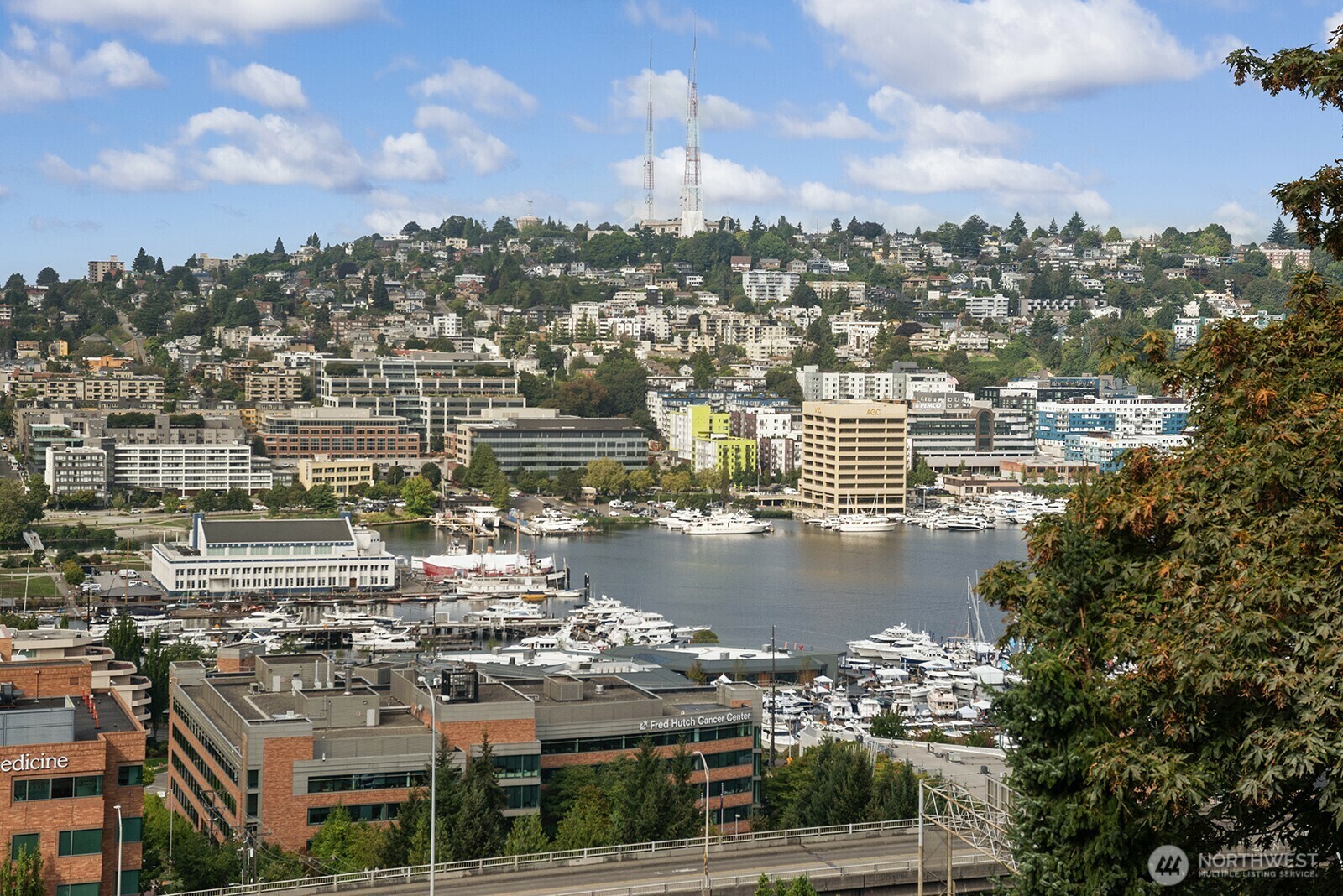 745  Bellevue Avenue E 401  Seattle WA 98102 photo