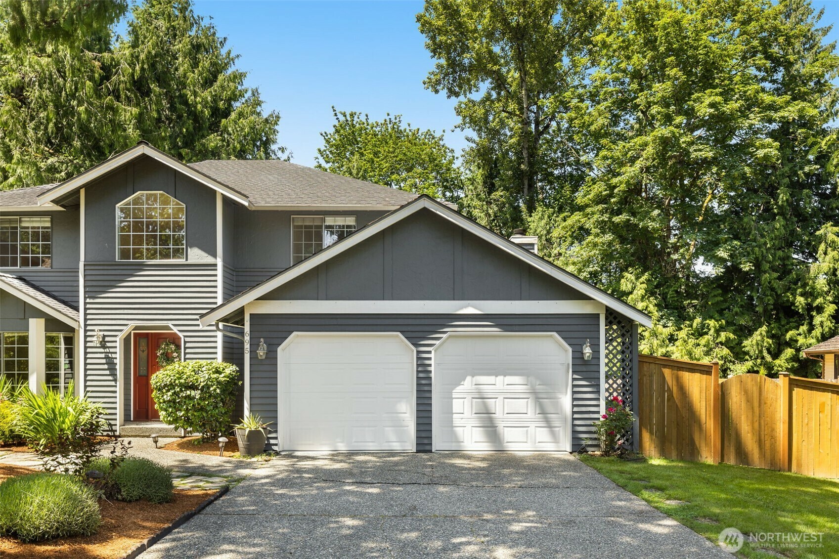 Property Photo: 695 Jasmine Place NW WA 98027