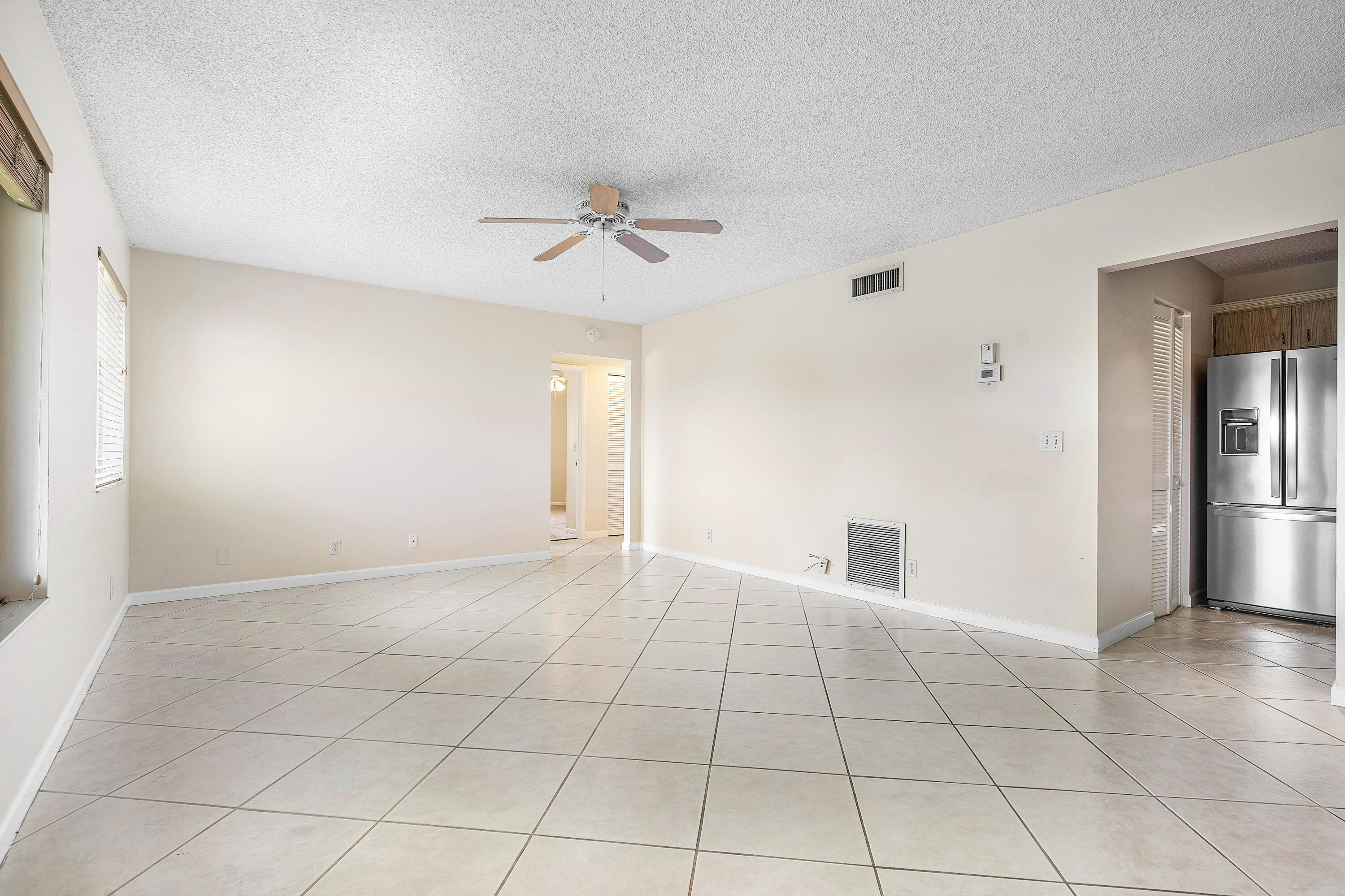 Property Photo: 521 Shady Pine Way C2 FL 33415