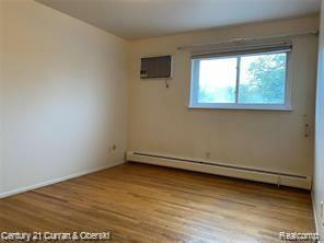 Property Photo: 25301 5 Mile Road 207 MI 48239