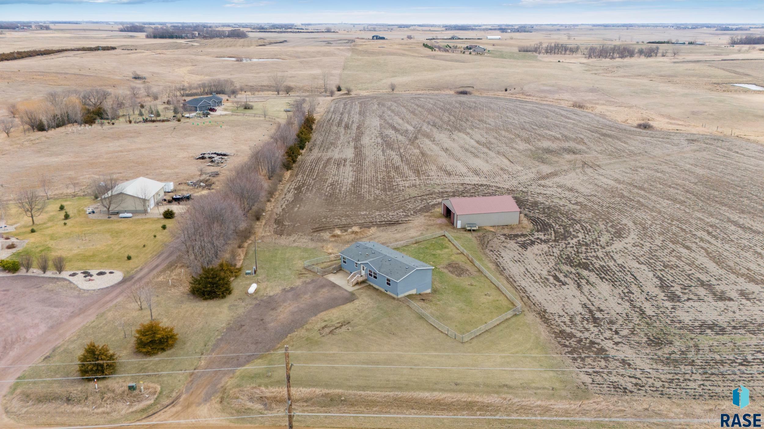 Property Photo: 27052 463rd Ave SD 57015