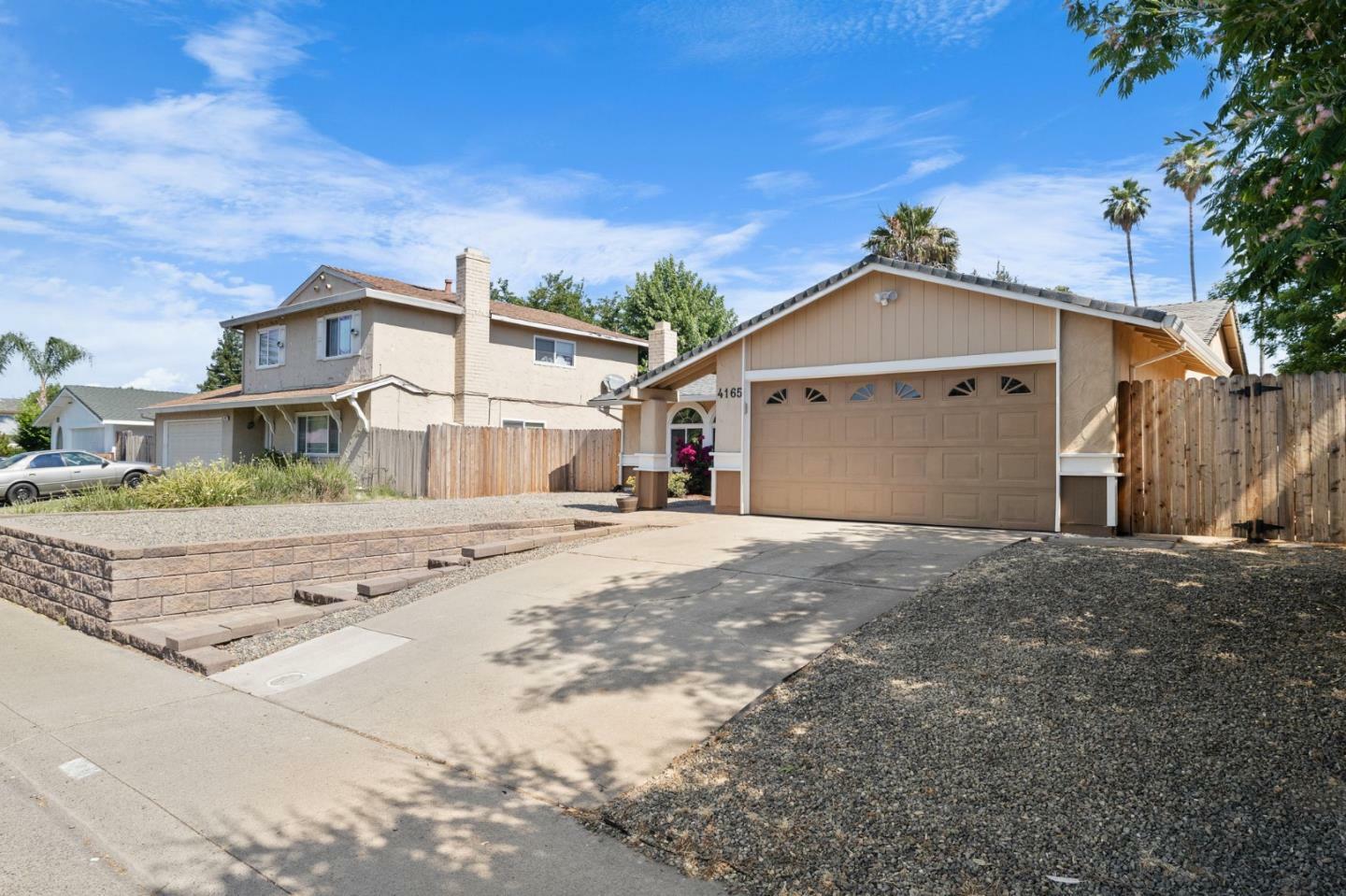 Property Photo: 4165 Ernestine Way CA 95660