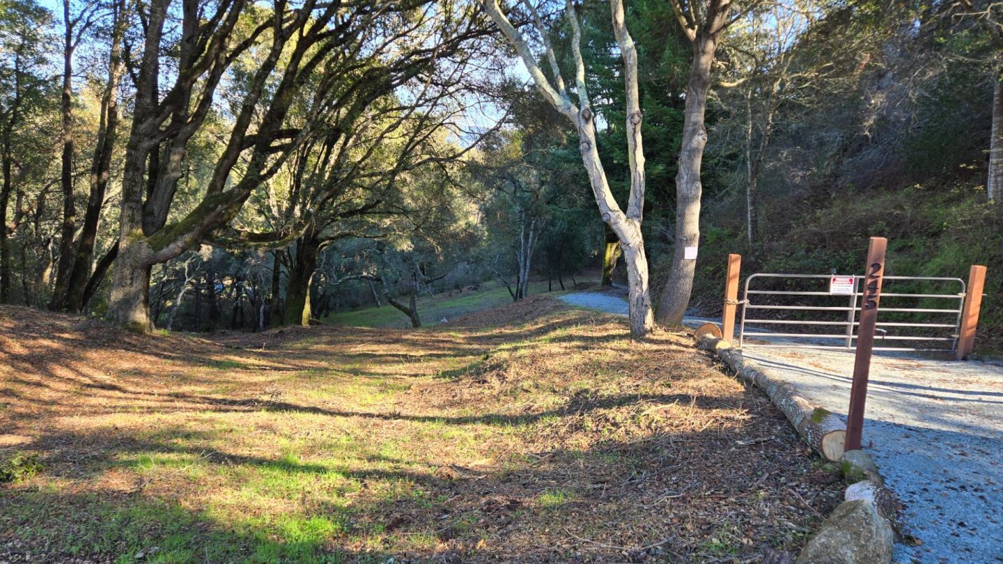 Property Photo:  245 Gillette Road  CA 95076 