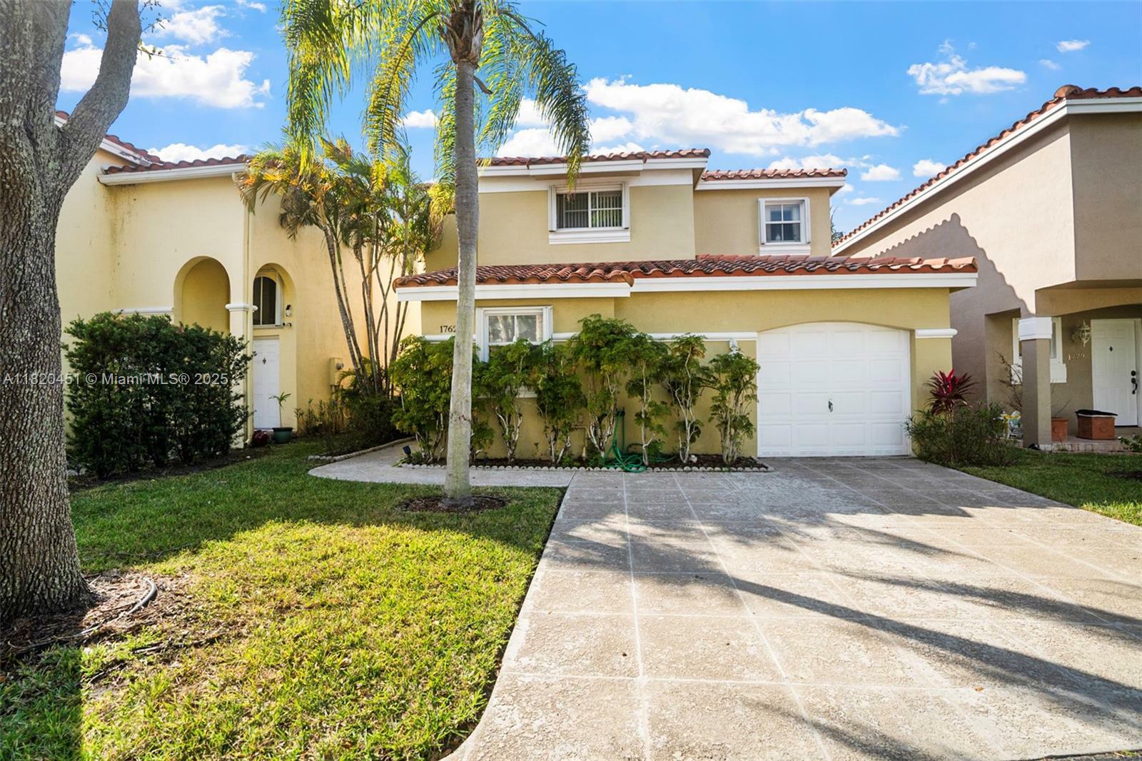 1762 E Trafalgar Cir  Hollywood FL 33020 photo