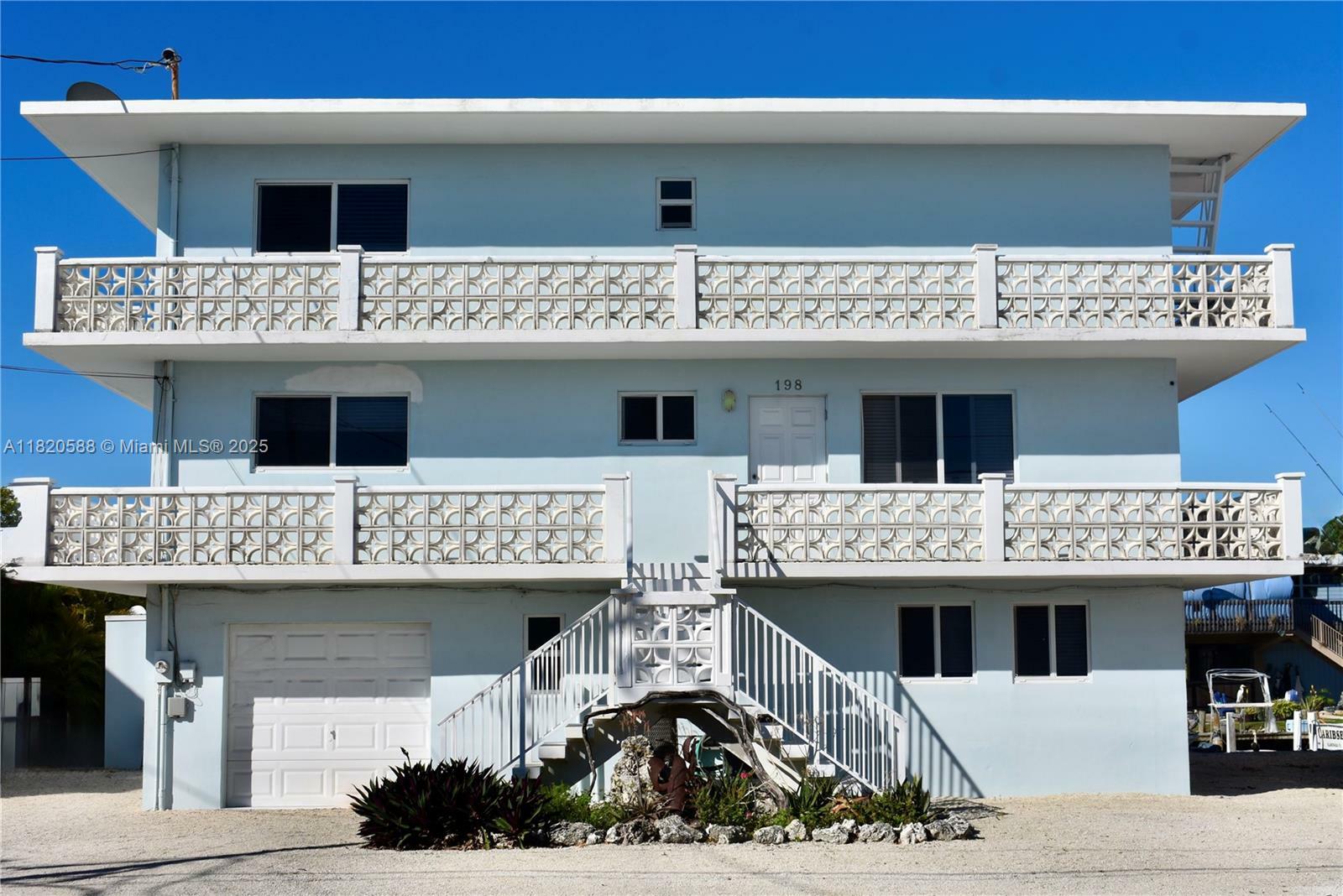 Property Photo:  198 Gulfview Dr 3  FL 33036 