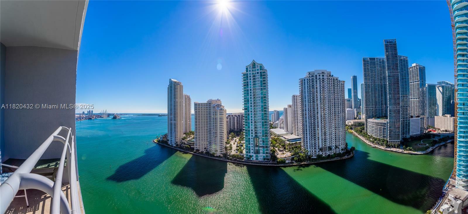 Property Photo: 325 S Biscayne Blvd 2615 FL 33131