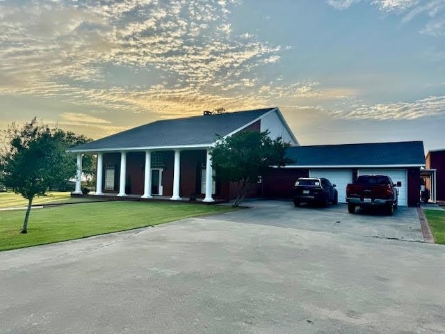 Property Photo:  10994 Bessie Heights Road  TX 77630 