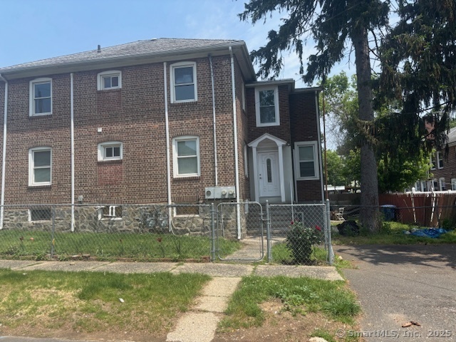 Property Photo: 8 Horace Street 2 CT 06610