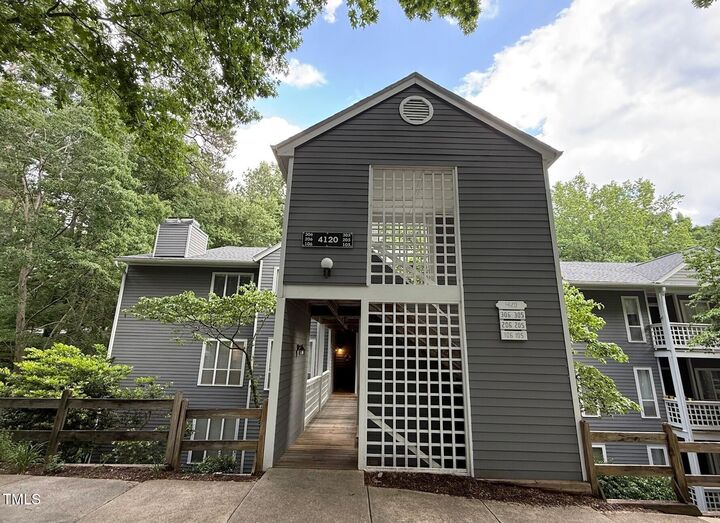 Property Photo:  4120 Sedgewood Drive 106  NC 27612 