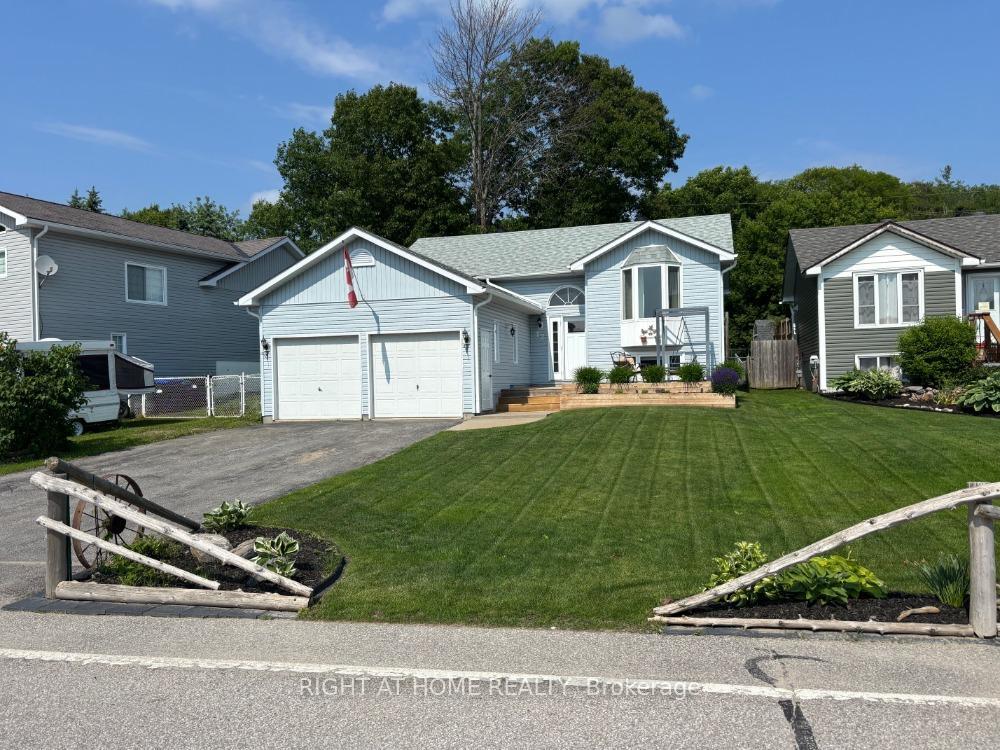 Property Photo: 42 Byrnes Crescent ON L9M 1V9