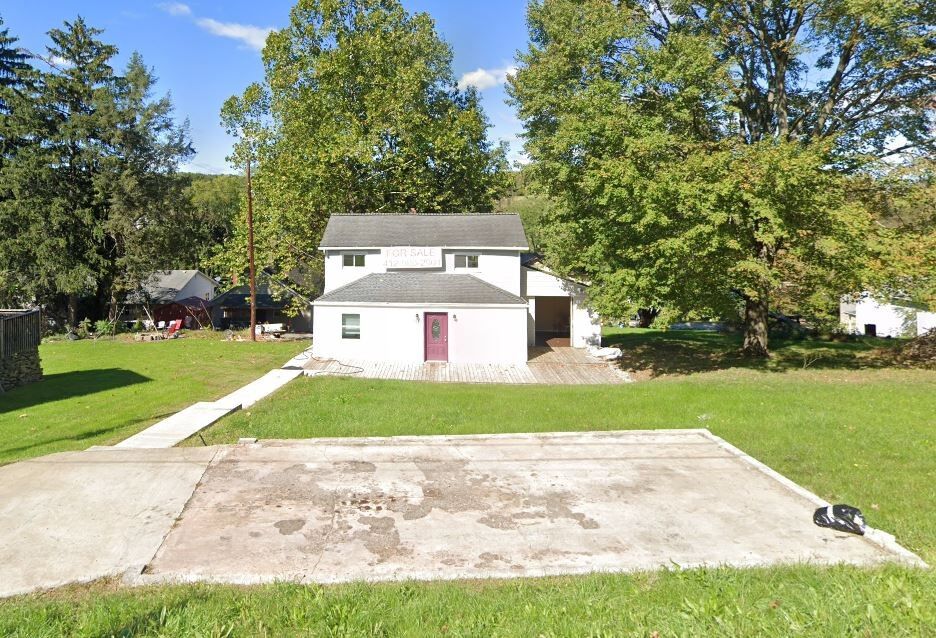 Property Photo: 3019 Church St PA 15623