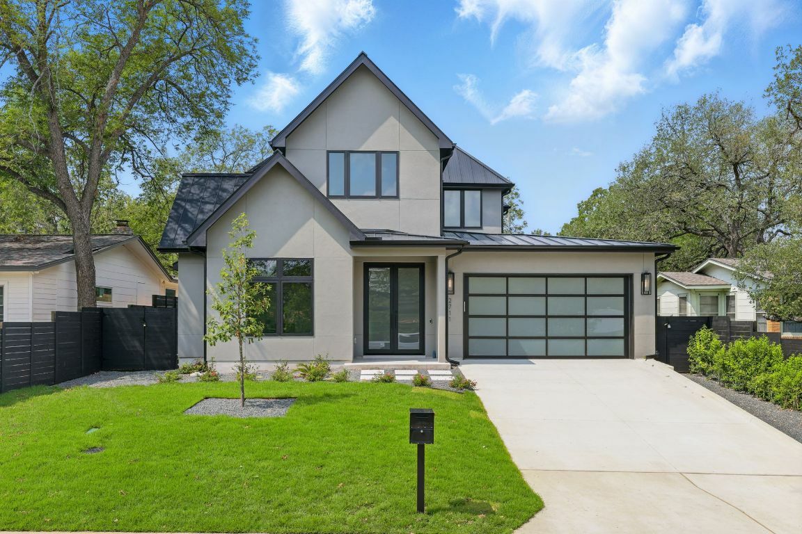 2711 Pegram  Austin TX 78757 photo