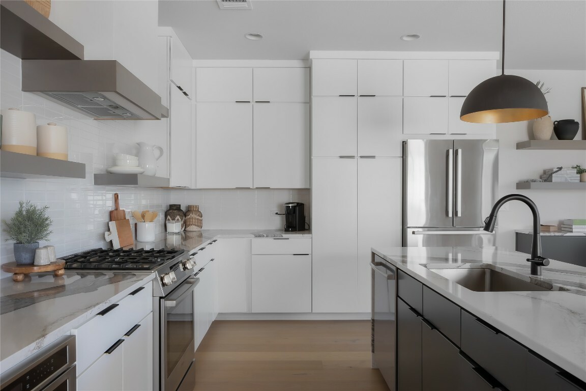 Property Photo:  7809 Old Bee Caves Road Unit 11  TX 78735 