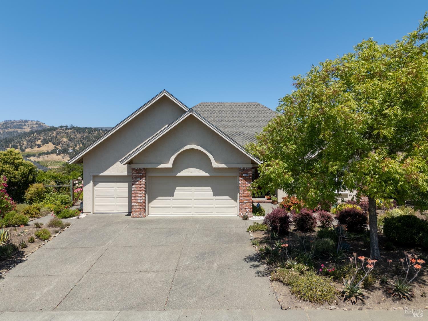 Property Photo: 6327 Meadowridge Drive CA 95409