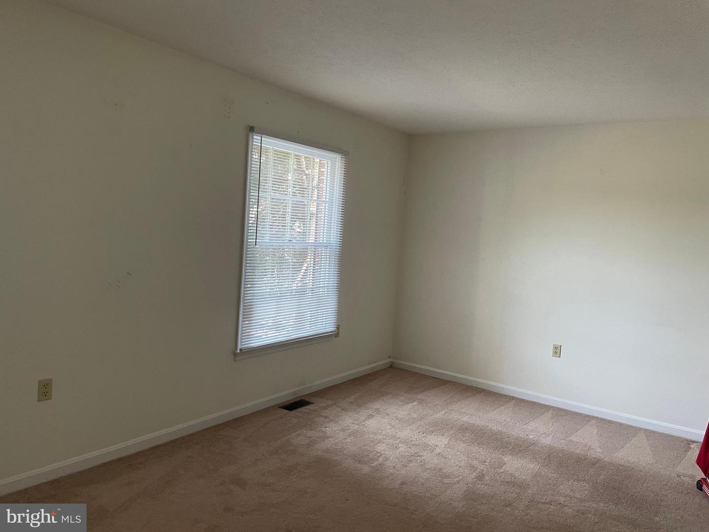 Property Photo: 711 E Cork Street VA 22601