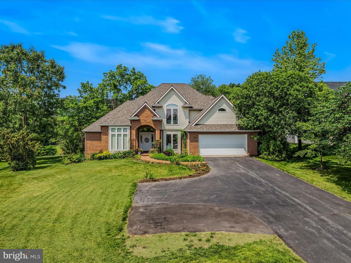 Property Photo: 564 Peace Pipe Lane WV 25427