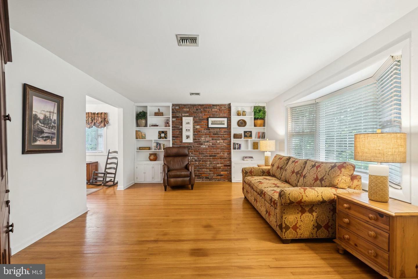 Property Photo:  1243 Grove Road  PA 19380 