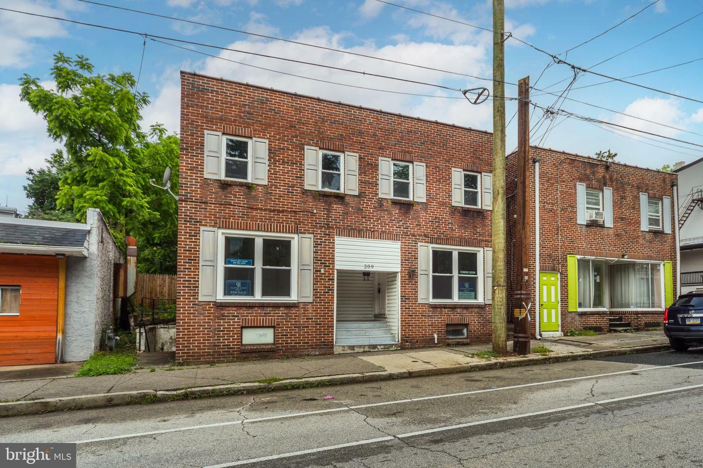 Property Photo: 209 N York Street PA 19464