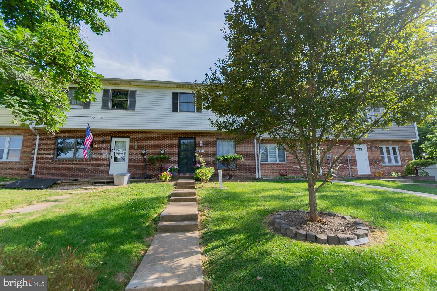 Property Photo: 311 Ash Hollow Drive VA 22602