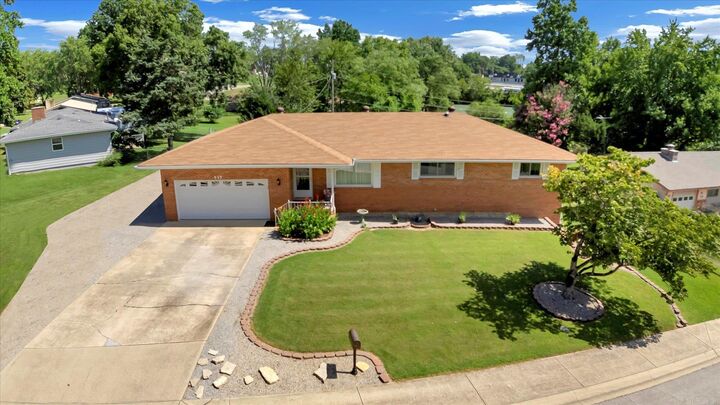 Property Photo: 627 Ridgemont Drive AR 72653